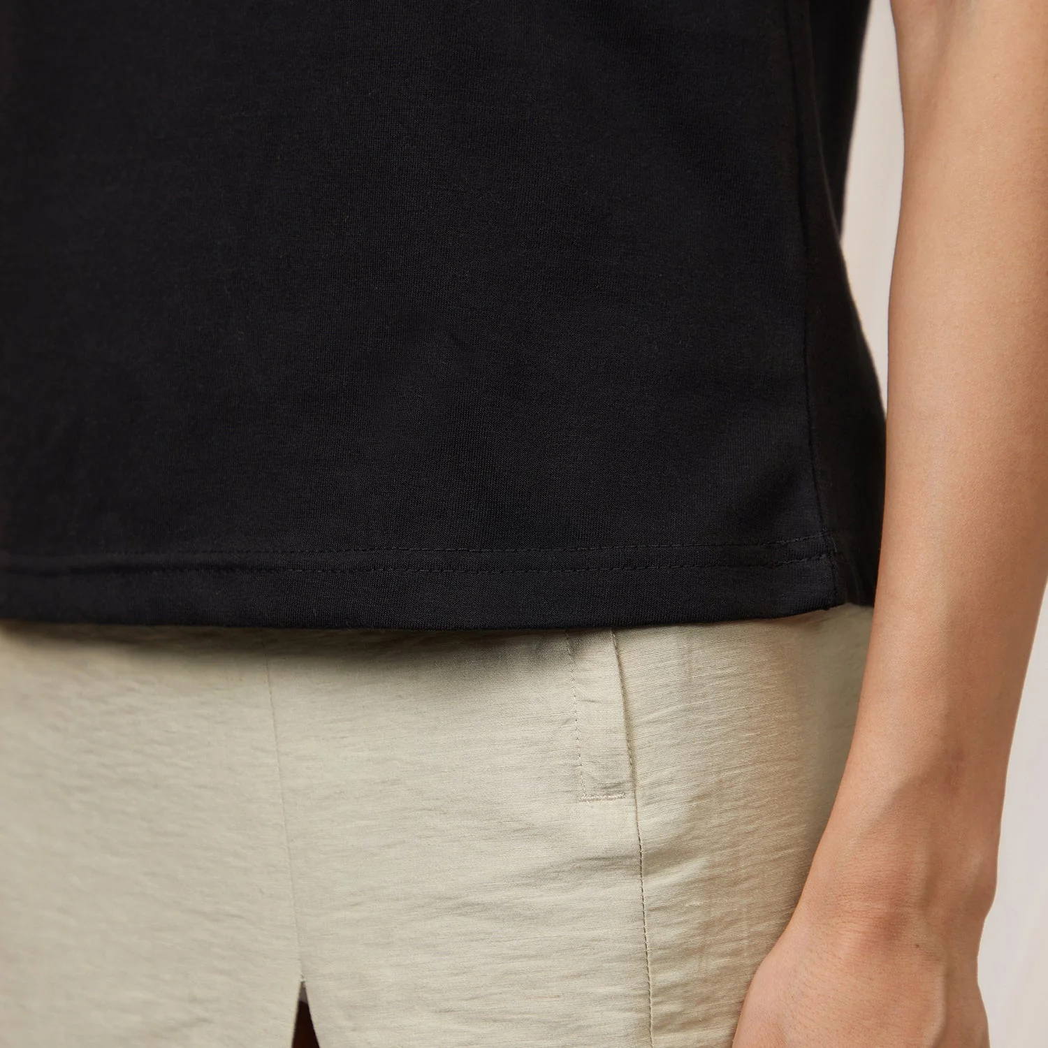 Solid Regular Fit Top - Image 8